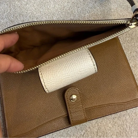 Coach Tech Phone Cream Leather Wallet - Picture 9 of 12
